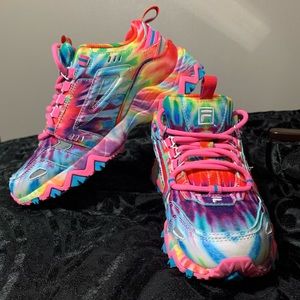 Girl size 4.5 Multi Color Fila